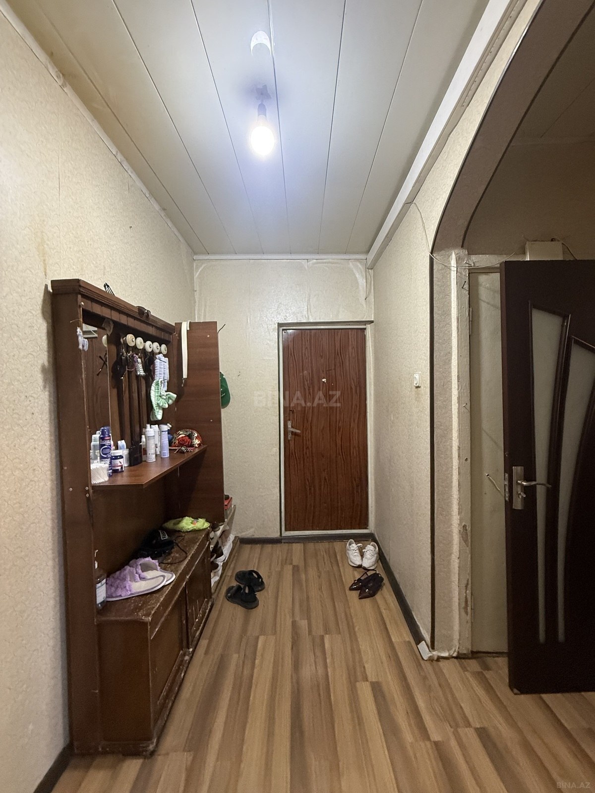 3 otaqlı Köhnə tikili, Həzi Aslanov m., Bakı