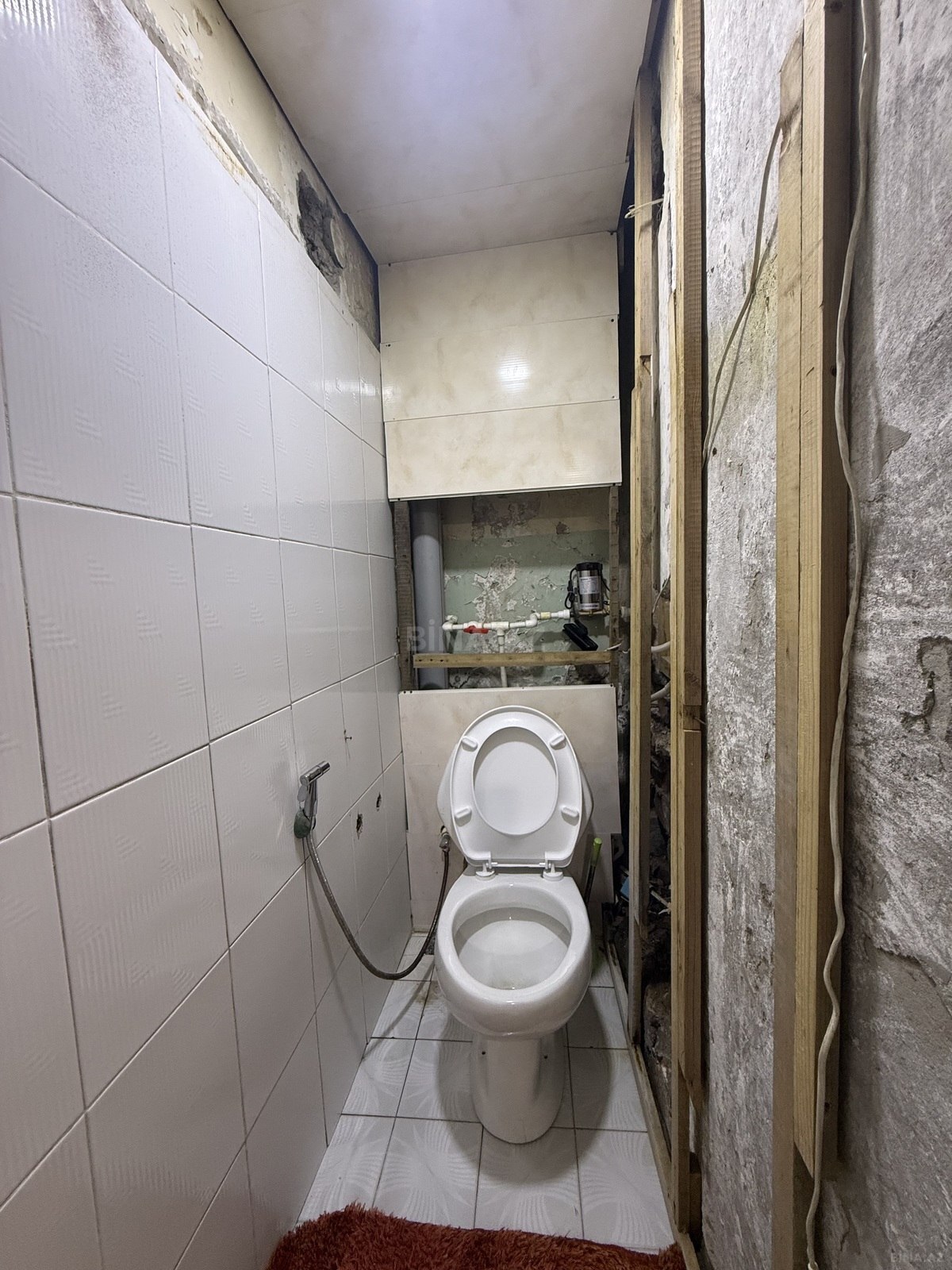 3 otaqlı Köhnə tikili, Həzi Aslanov m., Bakı