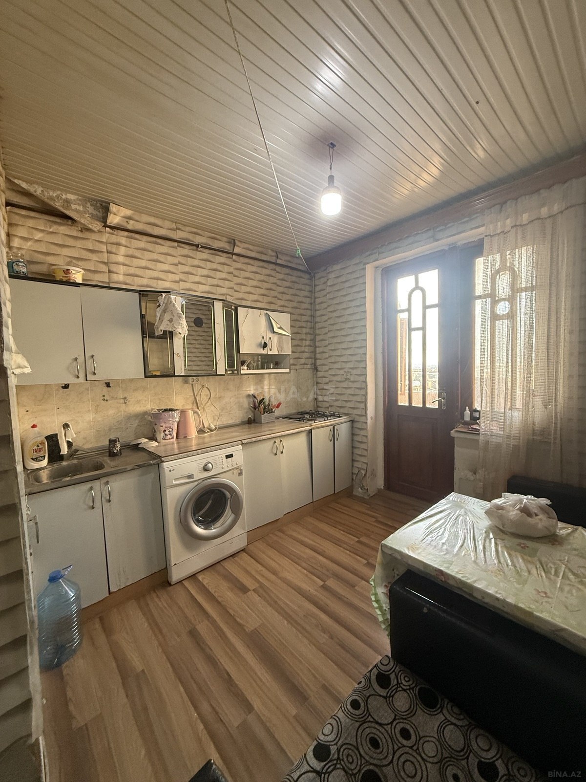 3 otaqlı Köhnə tikili, Həzi Aslanov m., Bakı