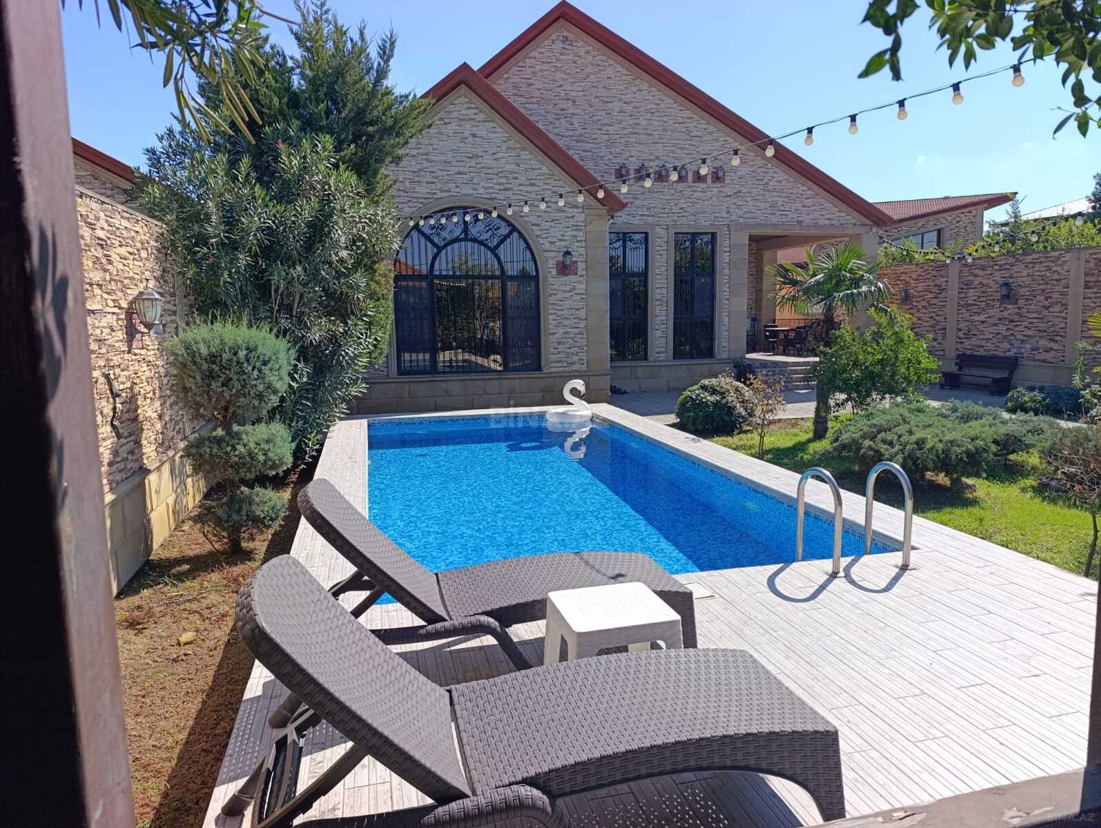 5 otaqlı Həyət evi/Bağ evi, Mərdəkan q., Bakı