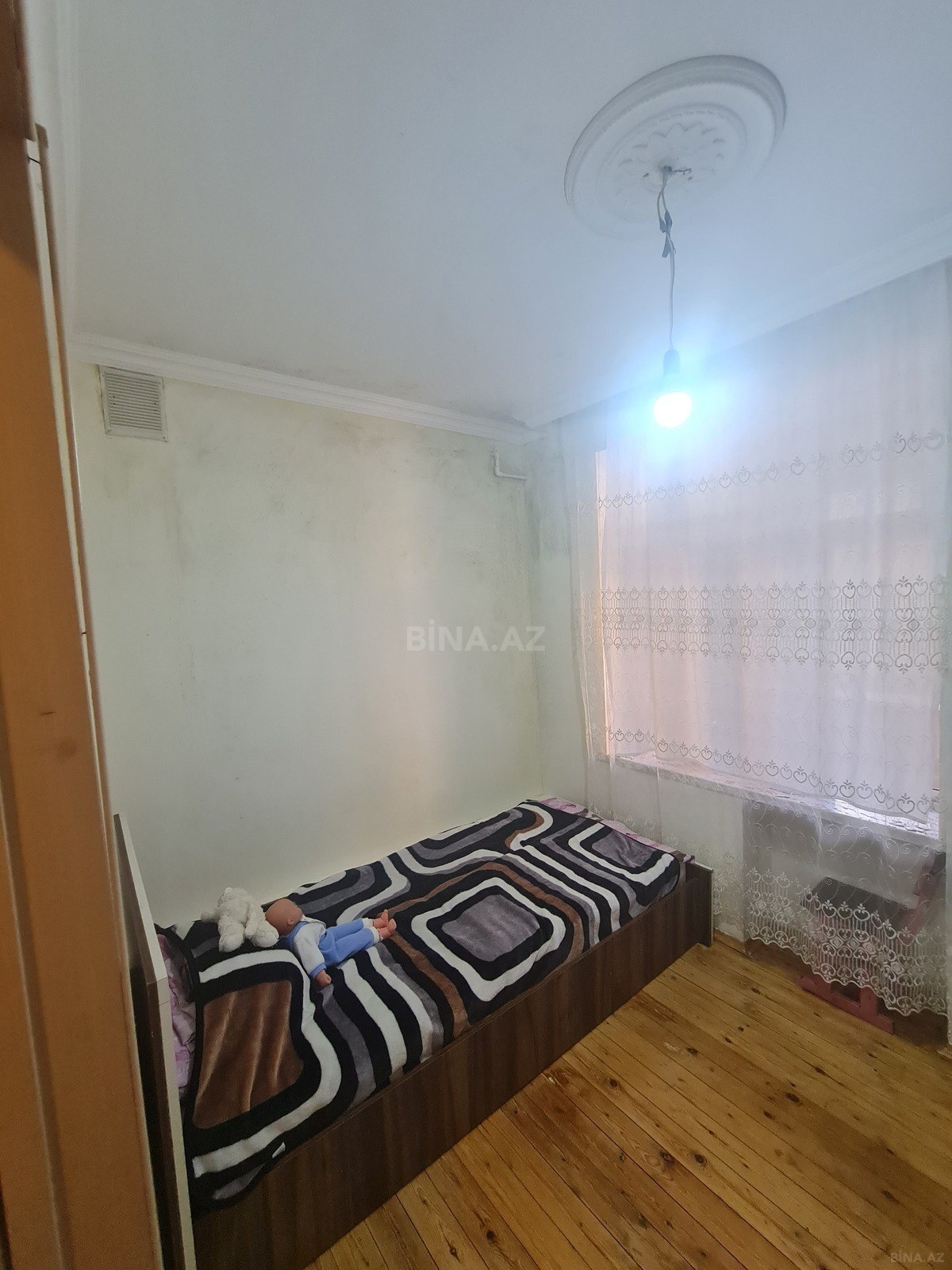 2 otaqlı Köhnə tikili, Həzi Aslanov q., Bakı