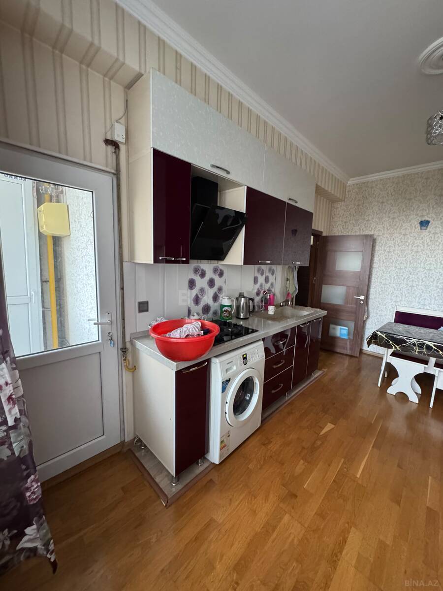 4 otaqlı Yeni tikili, Avtovağzal m., Bakı