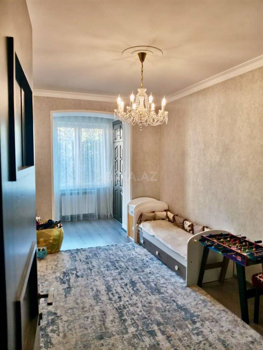 3 otaqlı Köhnə tikili, Gənclik m., Bakı