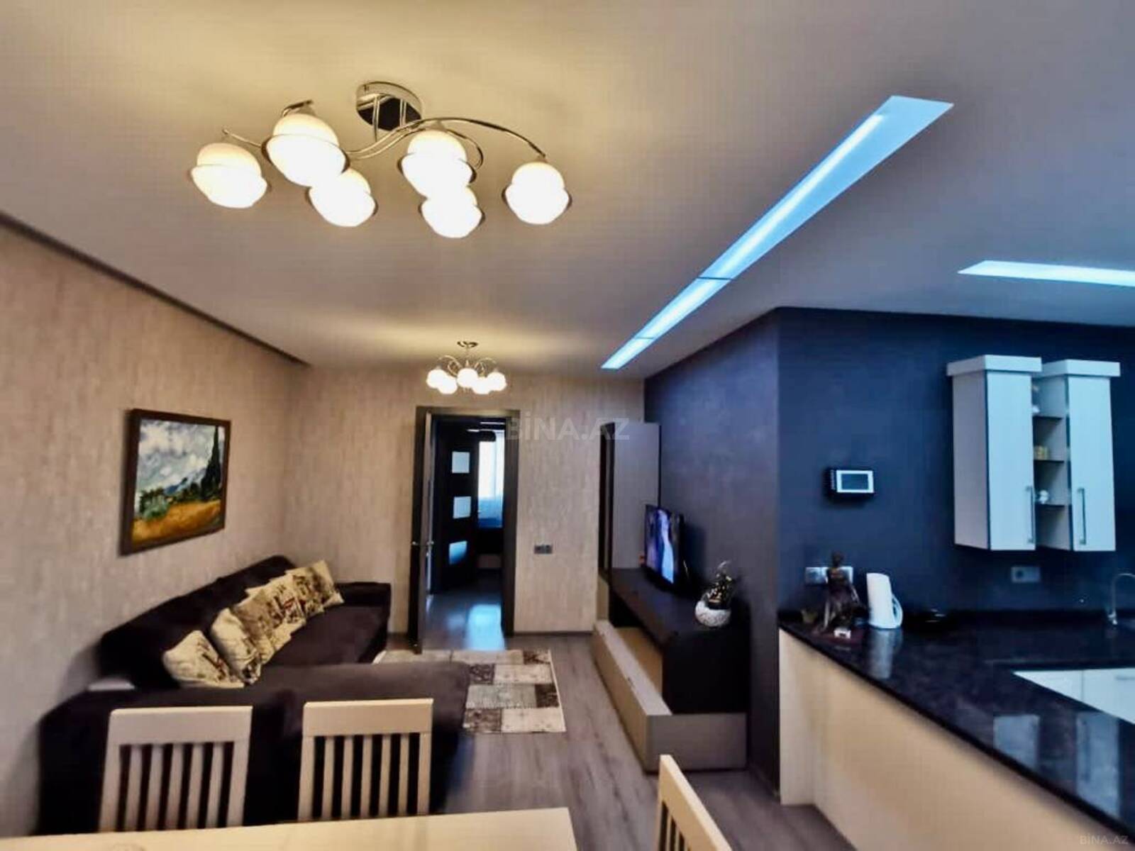 3 otaqlı Köhnə tikili, Gənclik m., Bakı