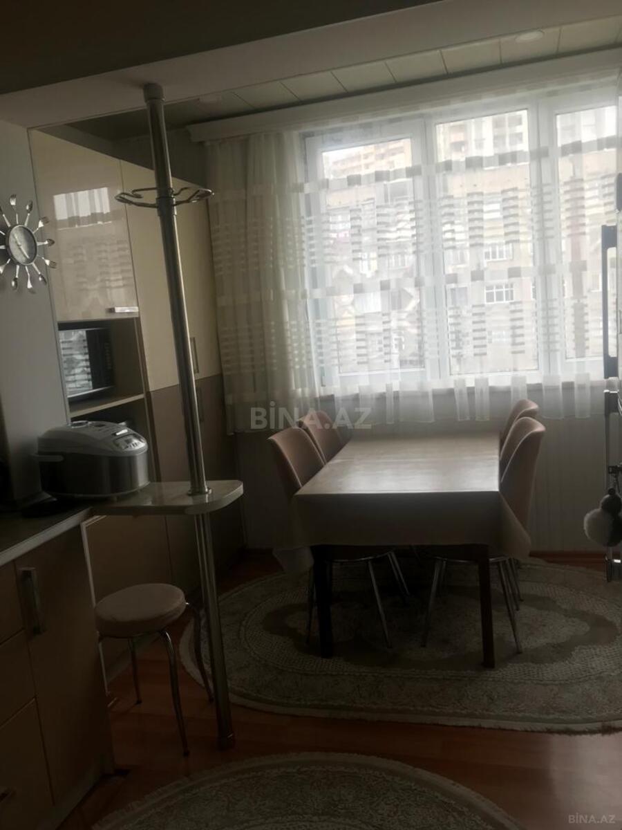 3 otaqlı Köhnə tikili, Nəsimi m., Bakı