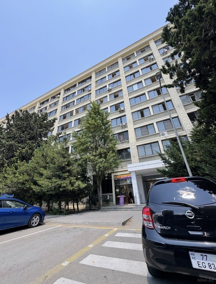 3 otaqlı Köhnə tikili, Xətai r., Bakı