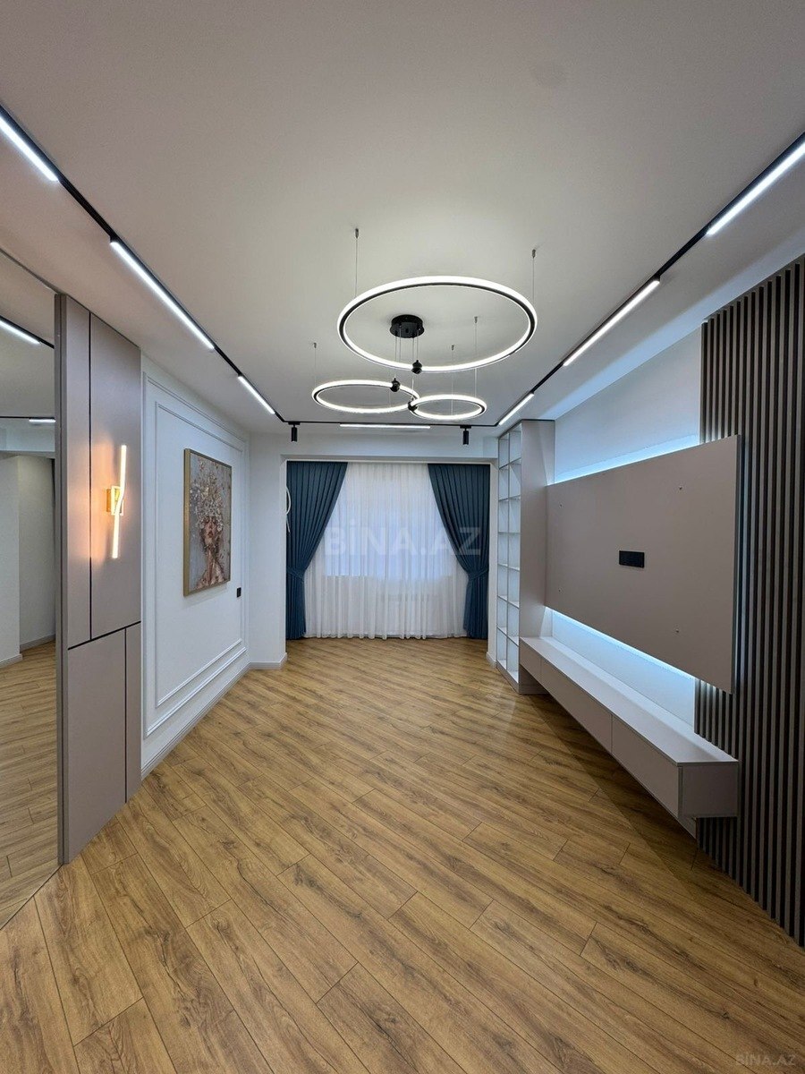 3 otaqlı Köhnə tikili, Xətai r., Bakı