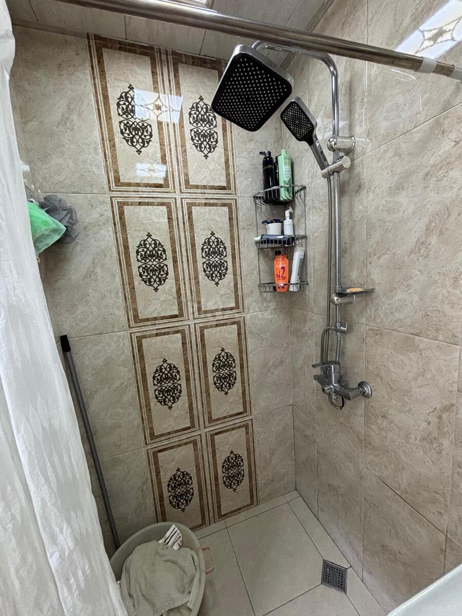 3 otaqlı Yeni tikili, Xırdalan