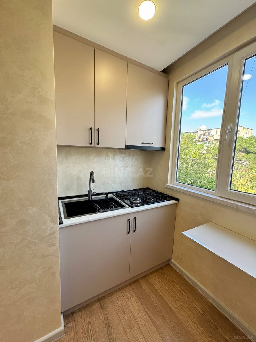 1 otaqlı Köhnə tikili, Qara Qarayev m., Bakı