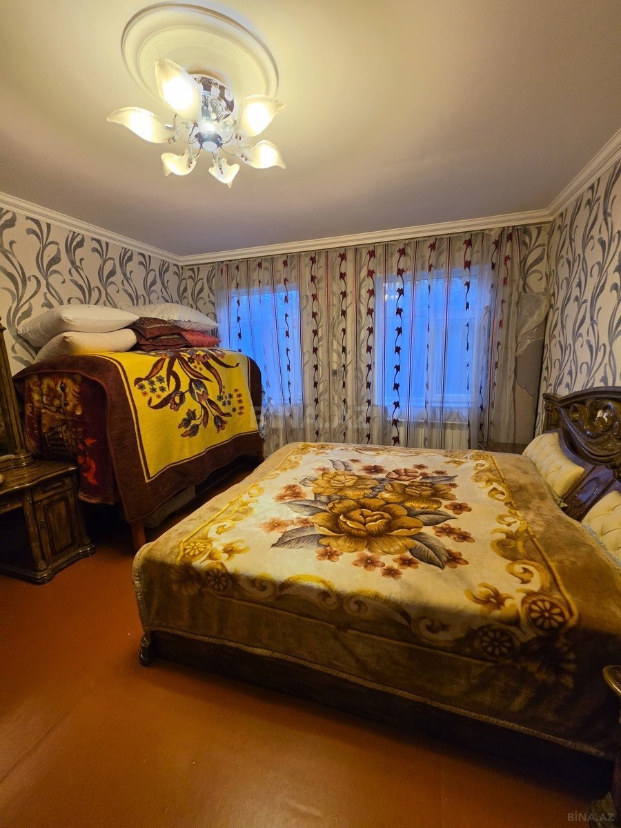 6 otaqlı Həyət evi/Bağ evi, Gəncə