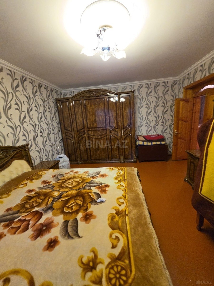 6 otaqlı Həyət evi/Bağ evi, Gəncə