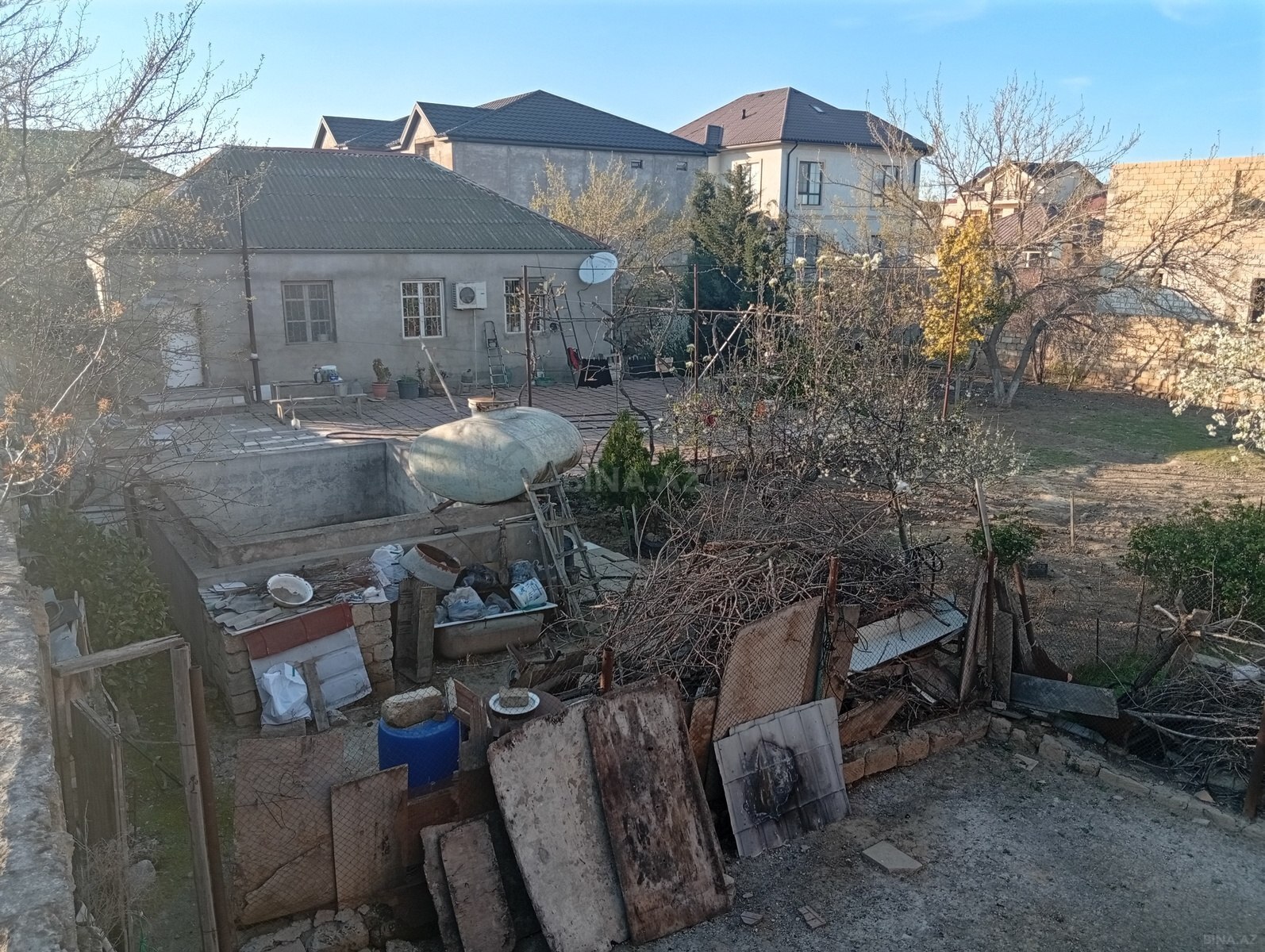 Torpaq Mərdəkan q., Bakı