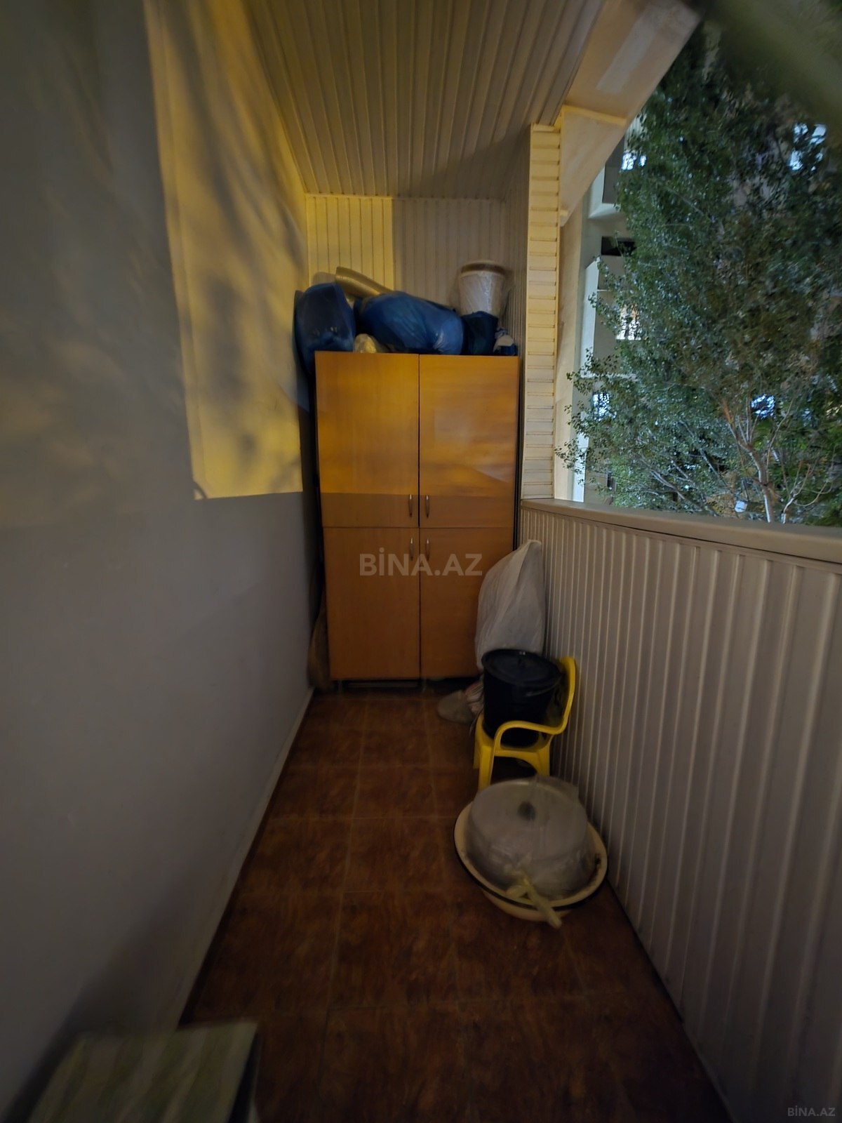 3 otaqlı Köhnə tikili, Bakıxanov q., Bakı