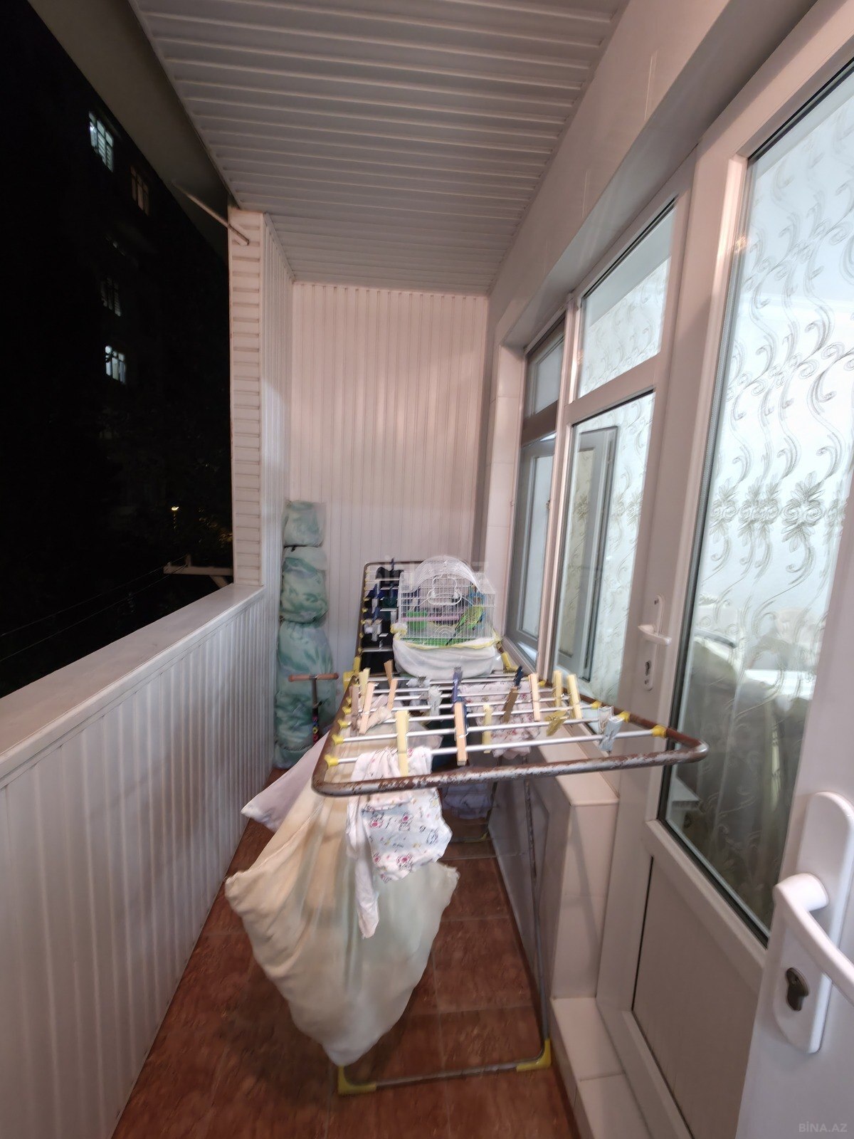3 otaqlı Köhnə tikili, Bakıxanov q., Bakı