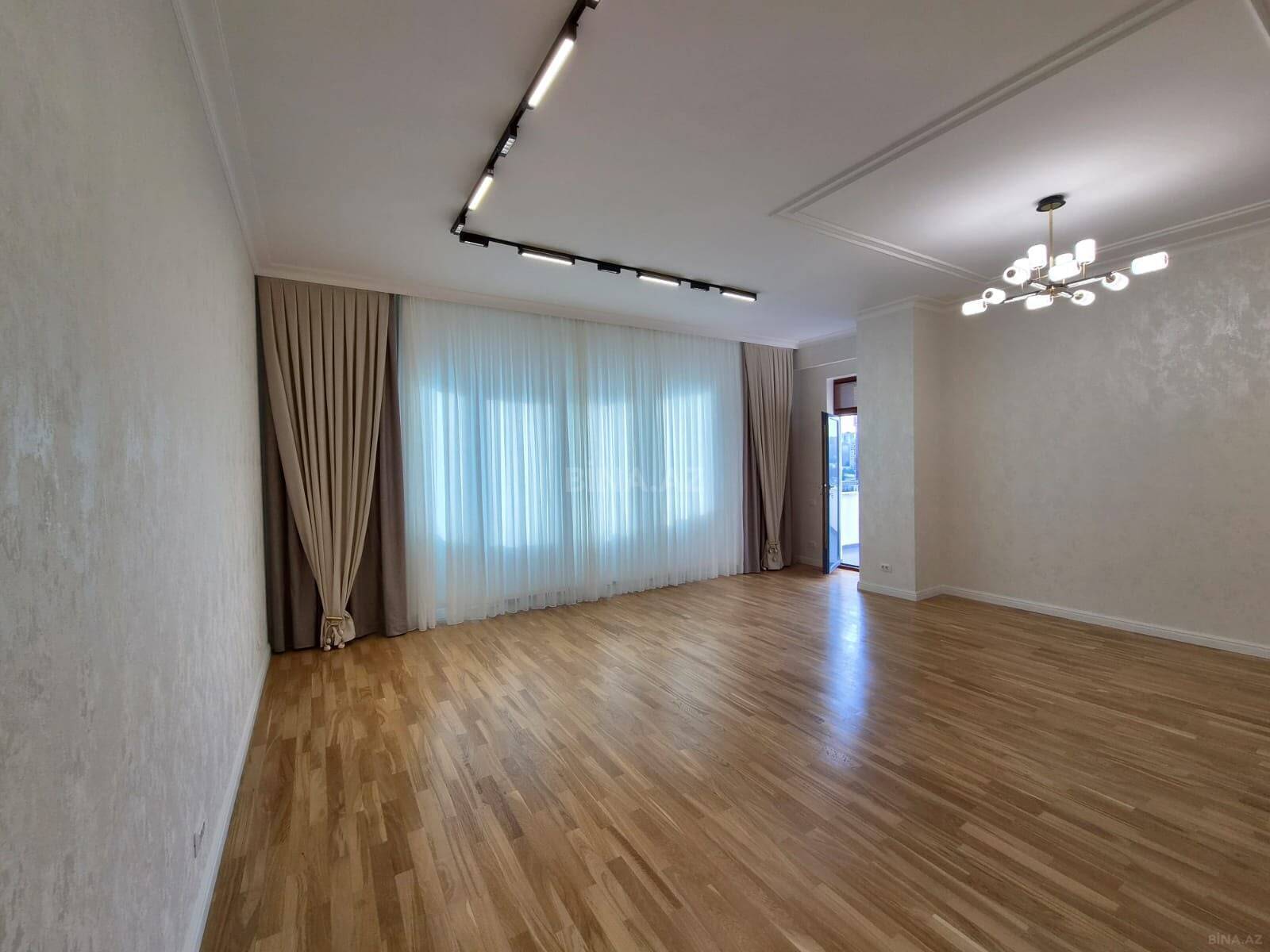 3 otaqlı Yeni tikili, 28 May m., Bakı