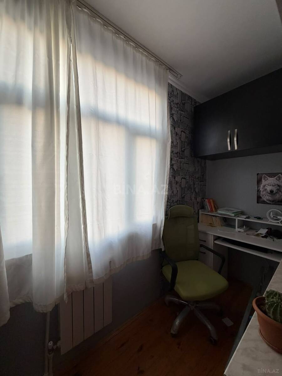 2 otaqlı Köhnə tikili, Əhmədli m., Bakı