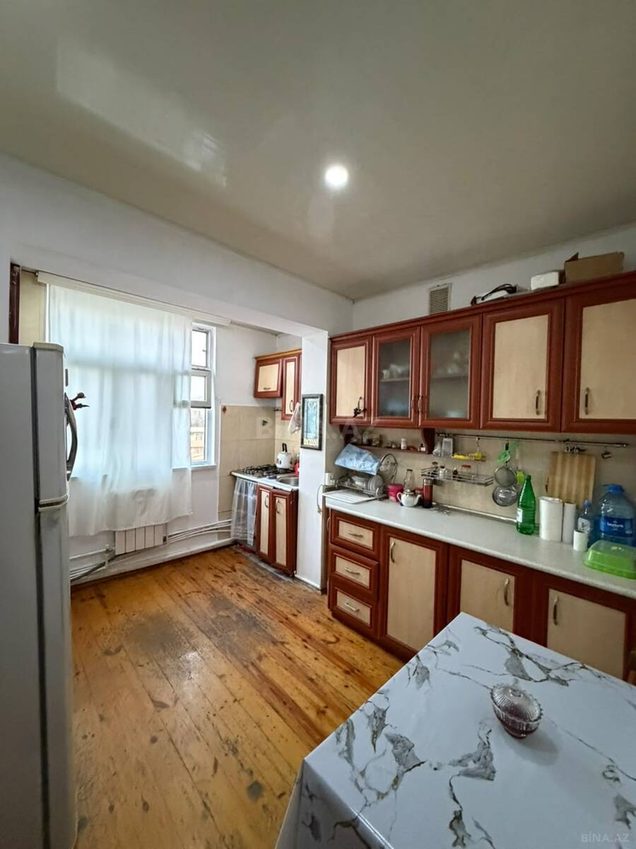 2 otaqlı Köhnə tikili, Əhmədli m., Bakı