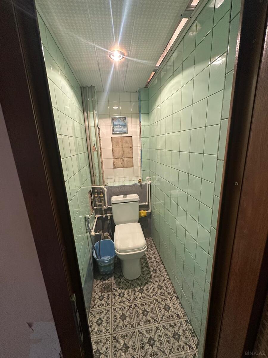 3 otaqlı Köhnə tikili, Nizami m., Bakı