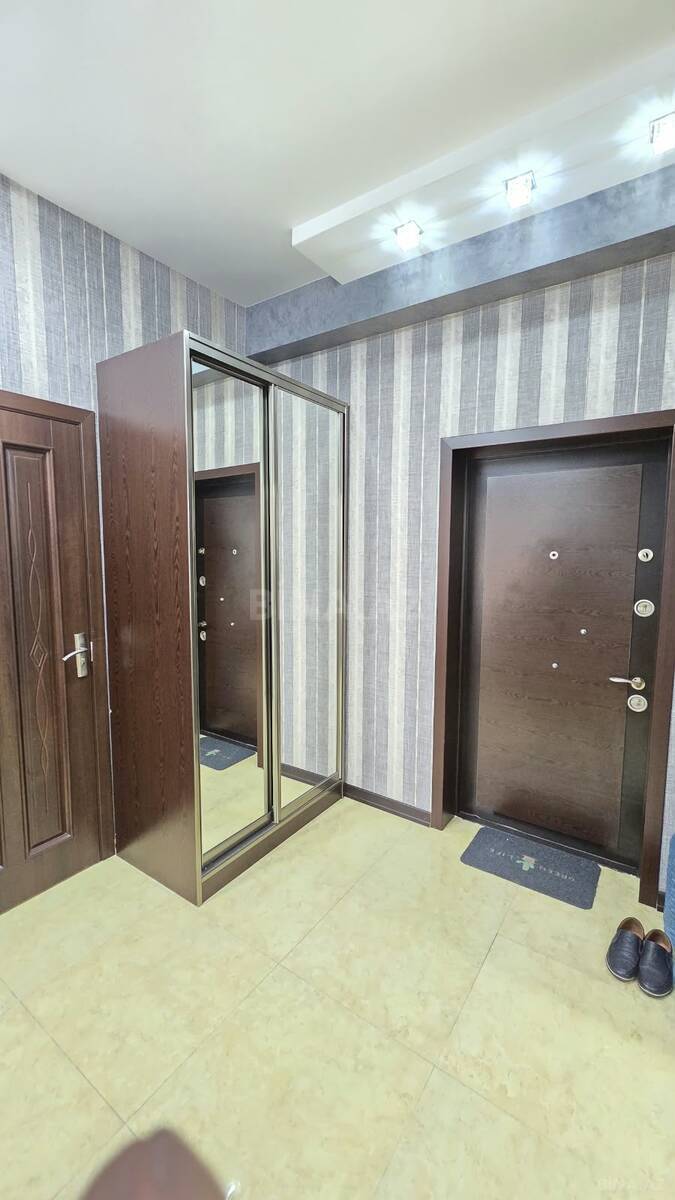 2 otaqlı Yeni tikili, 8 Noyabr m., Bakı