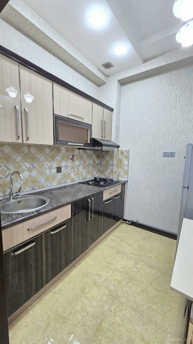 2 otaqlı Yeni tikili, 8 Noyabr m., Bakı