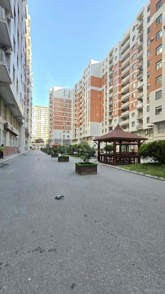 2 otaqlı Yeni tikili, 8 Noyabr m., Bakı