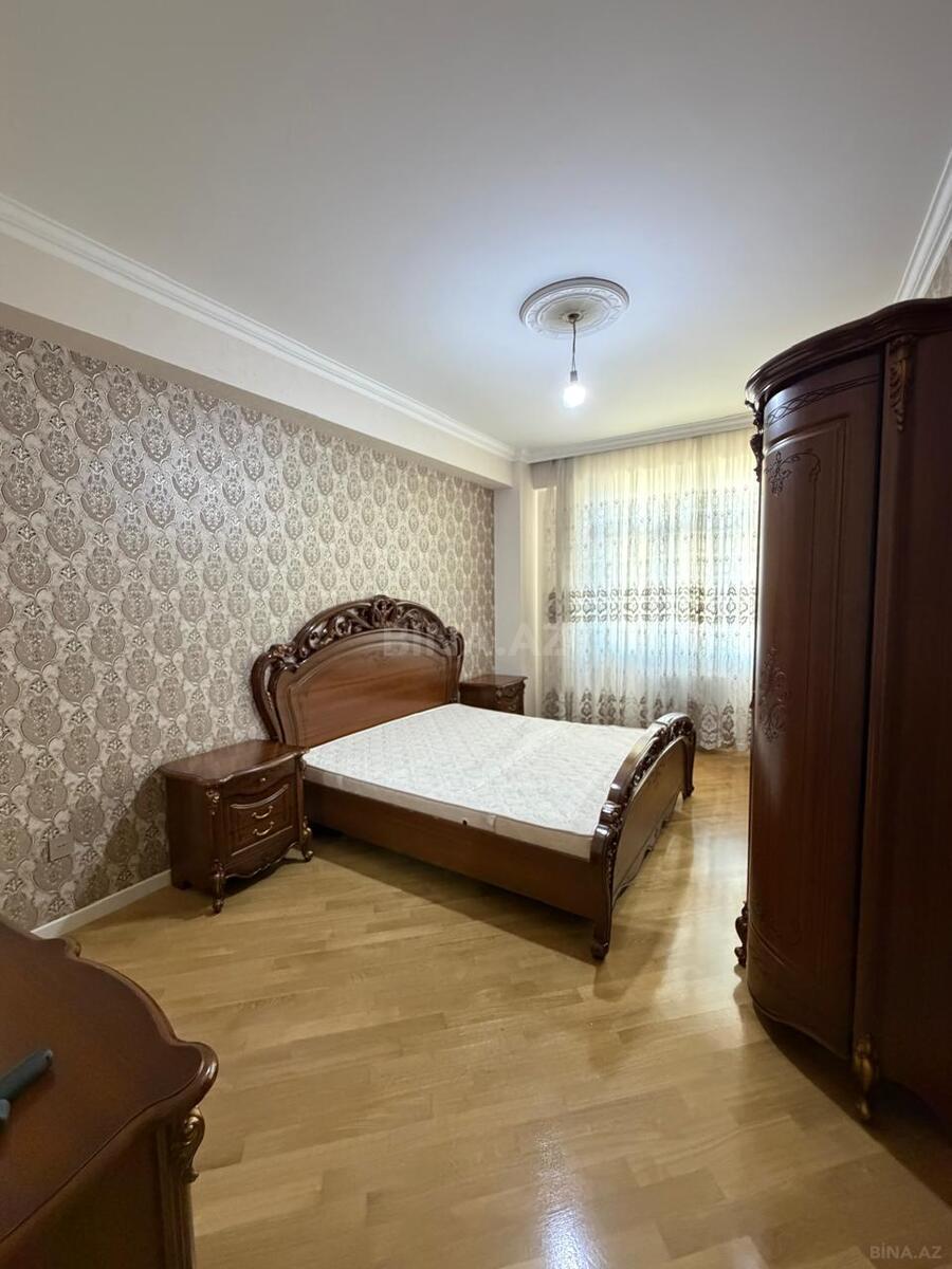 3 otaqlı Yeni tikili, Bakıxanov q., Bakı
