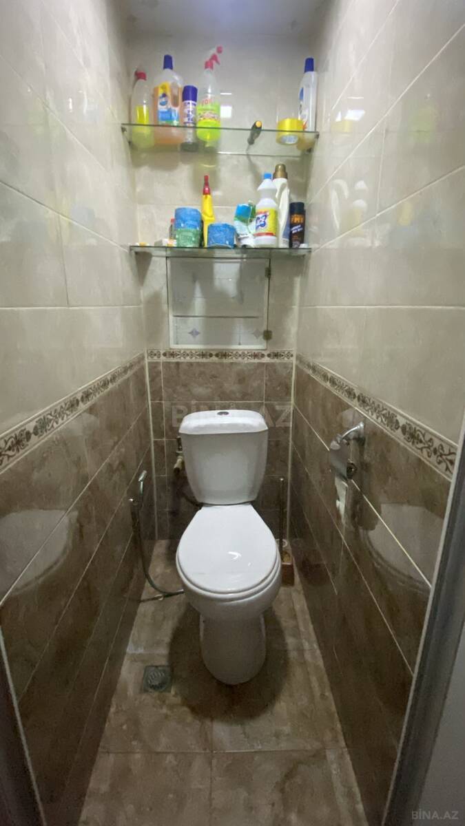 3 otaqlı Köhnə tikili, Bakıxanov q., Bakı