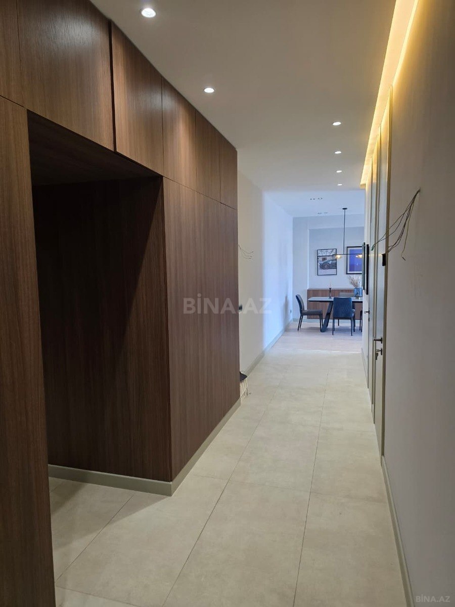 3 otaqlı Yeni tikili, 8 Noyabr m., Bakı