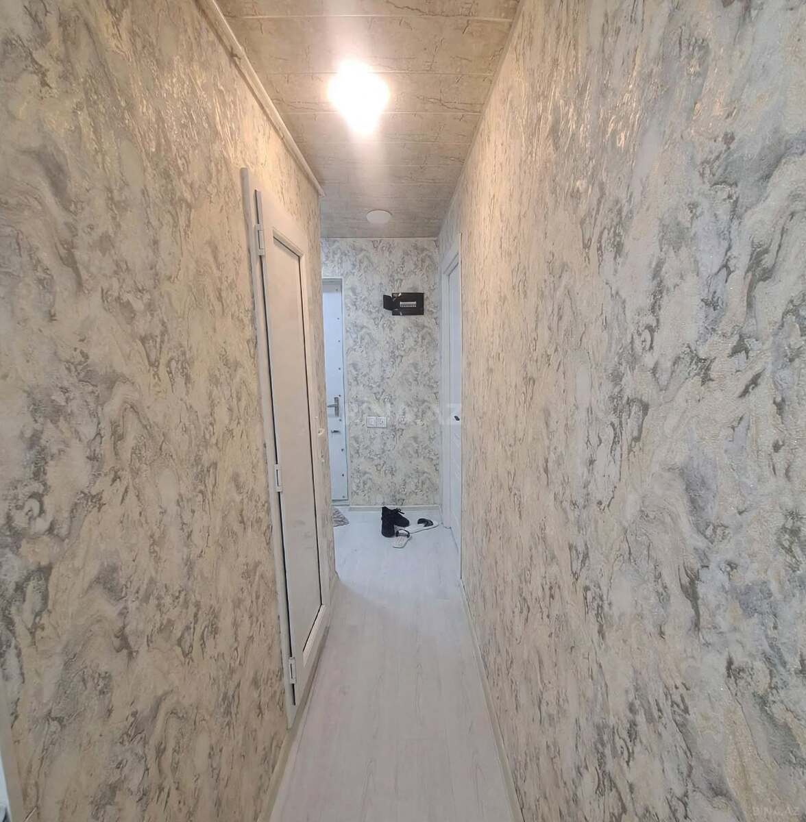 2 otaqlı Köhnə tikili, Neftçilər m., Bakı