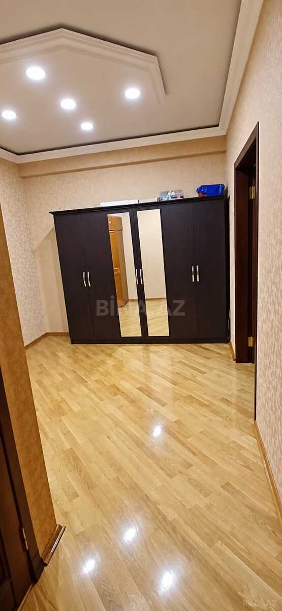 2 otaqlı Yeni tikili, Neftçilər m., Bakı
