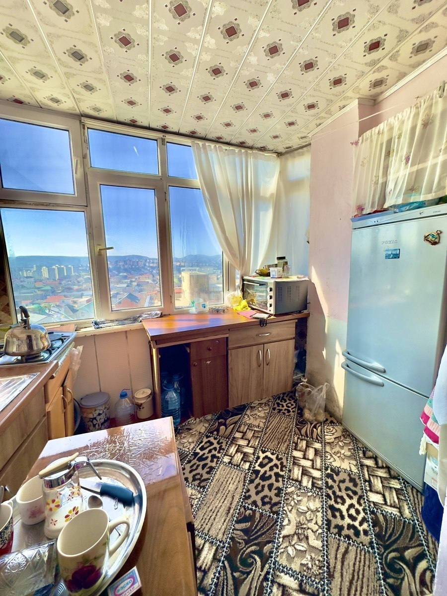 2 otaqlı Köhnə tikili, İnşaatçılar m., Bakı