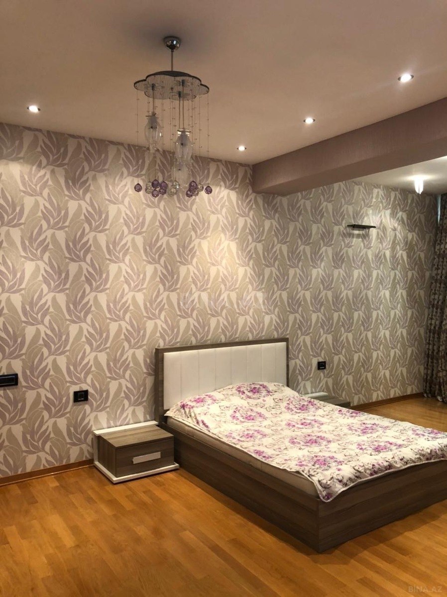 3 otaqlı Yeni tikili, Nizami m., Bakı