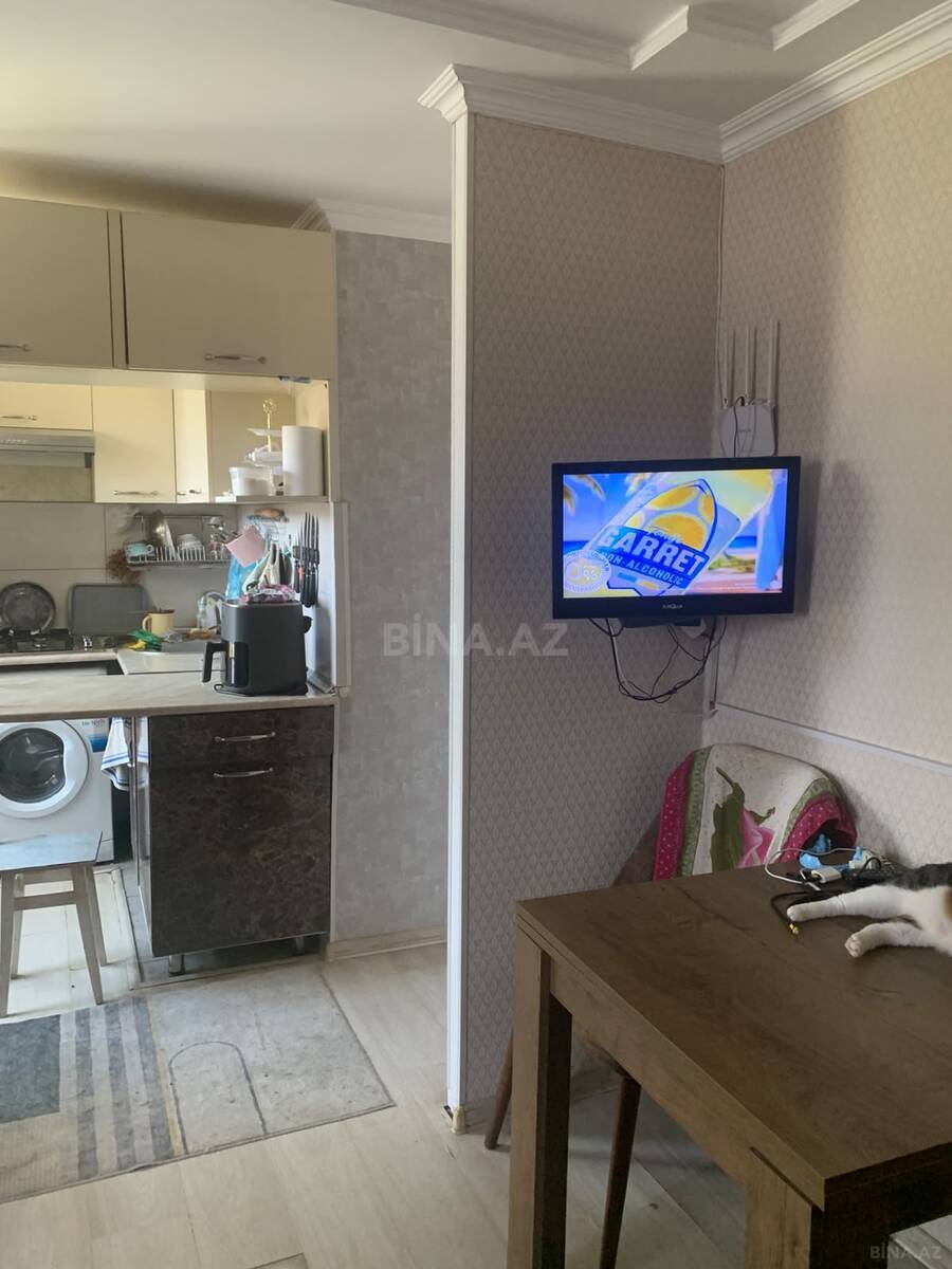 2 otaqlı Köhnə tikili, Neftçilər m., Bakı