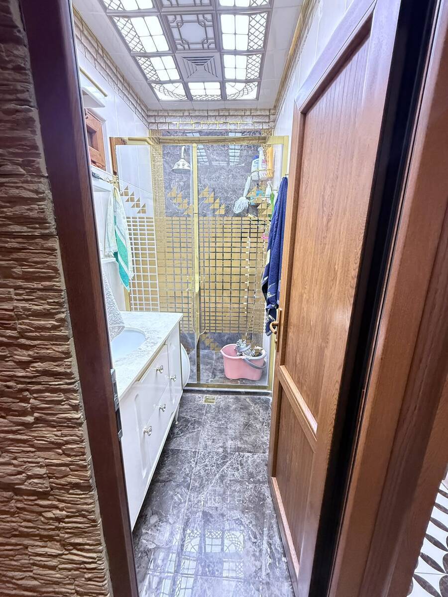5 otaqlı Köhnə tikili, Azadlıq Prospekti m., Bakı