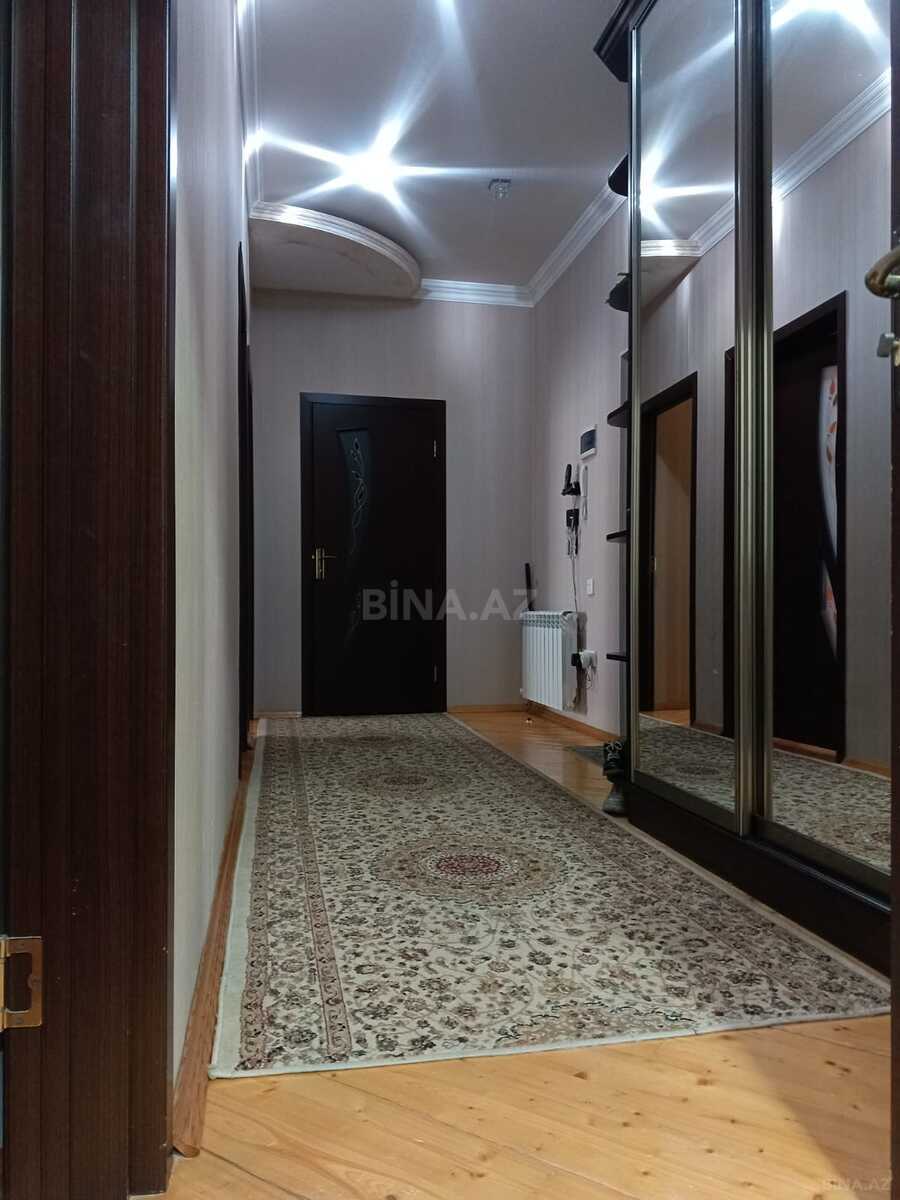 3 otaqlı Yeni tikili, İnşaatçılar m., Bakı