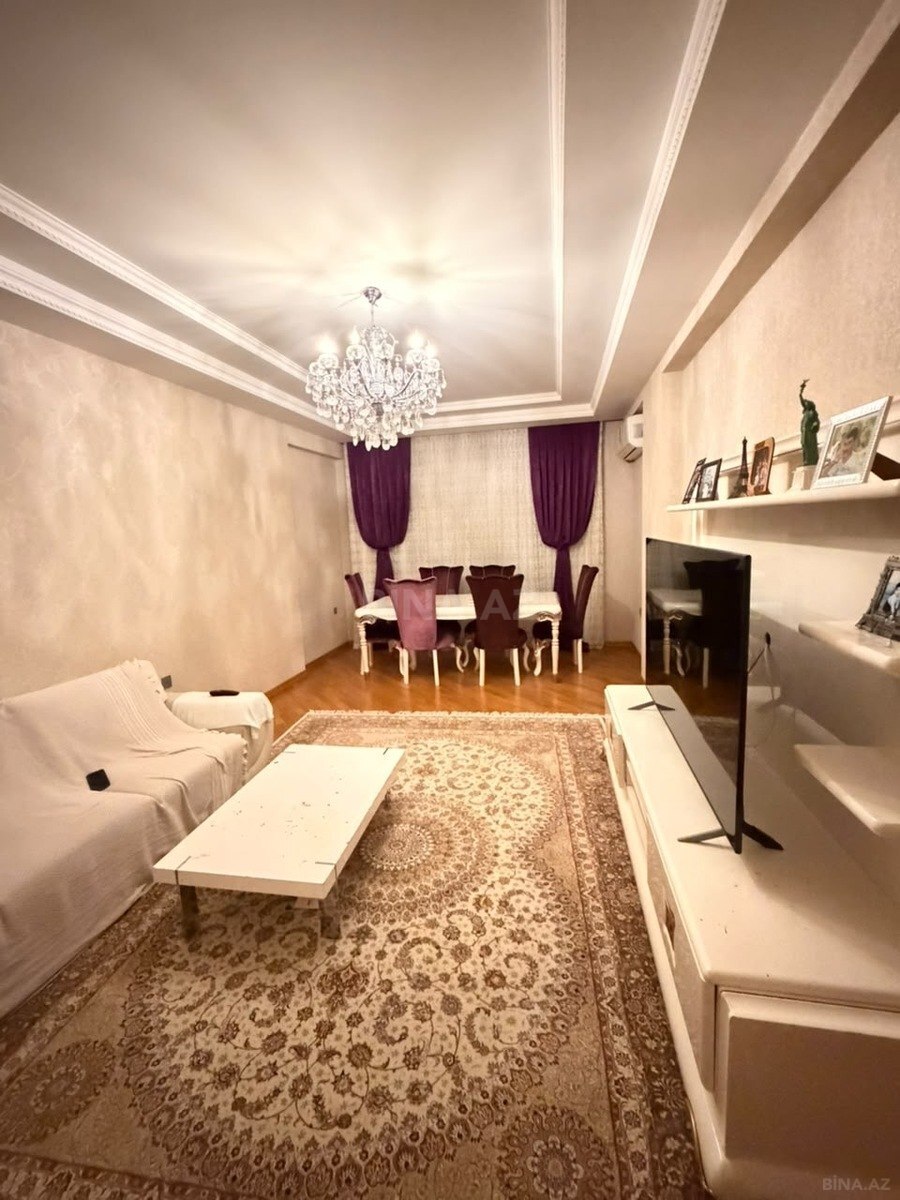 3 otaqlı Yeni tikili, İnşaatçılar m., Bakı