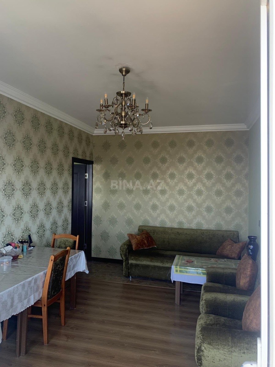 5 otaqlı Köhnə tikili, Həzi Aslanov q., Bakı