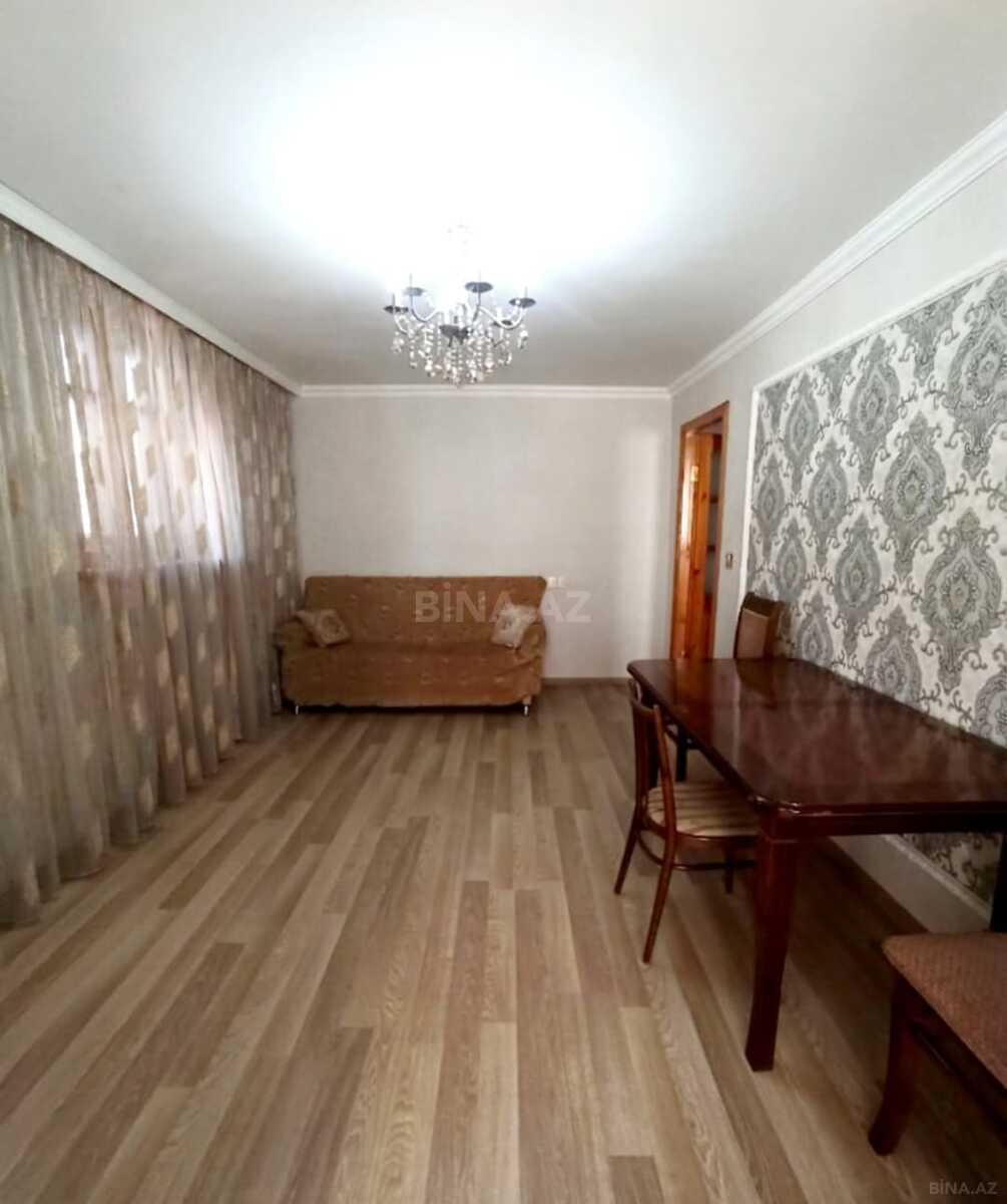 2 otaqlı Köhnə tikili, İnşaatçılar m., Bakı