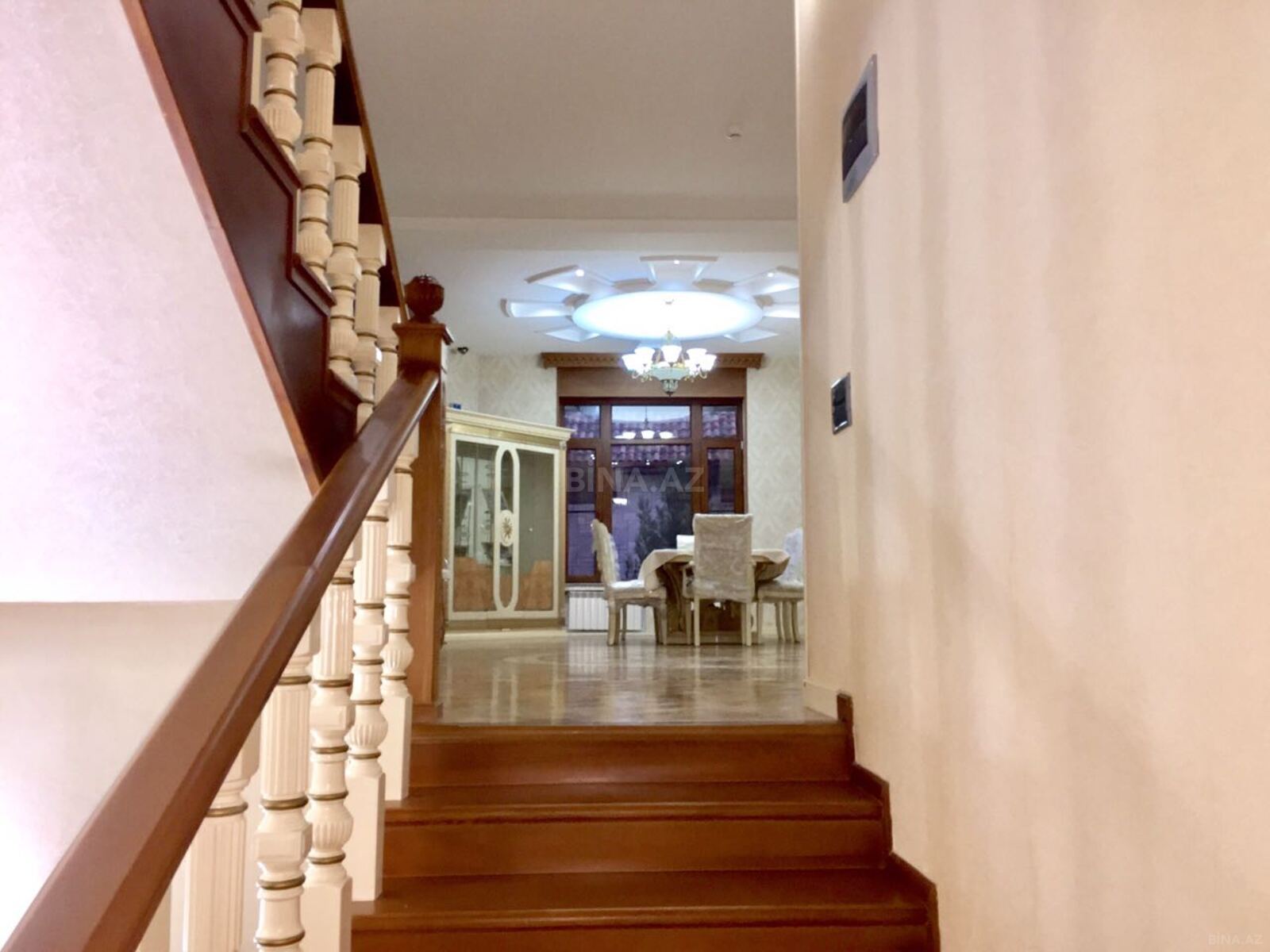 8 otaqlı Həyət evi/Bağ evi, Şıxov q., Bakı