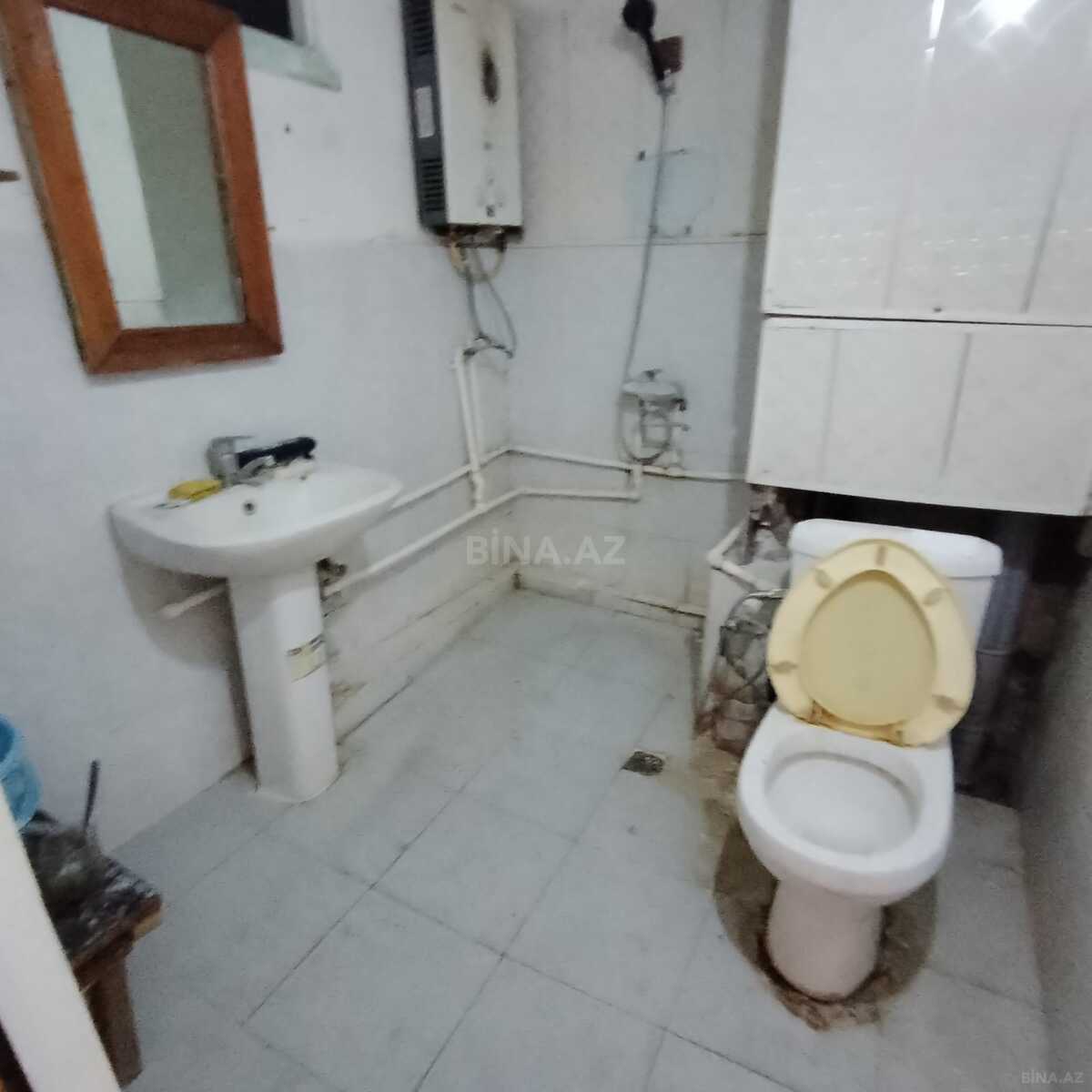 1 otaqlı Köhnə tikili, Bakıxanov q., Bakı