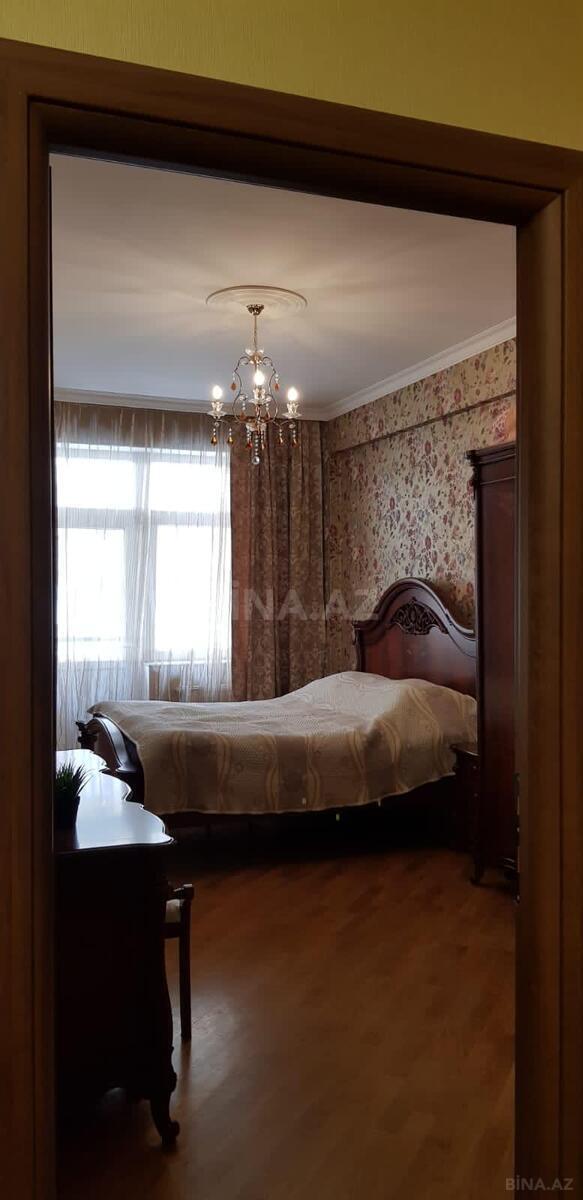 2 otaqlı Yeni tikili, Şah İsmayıl Xətai m., Bakı