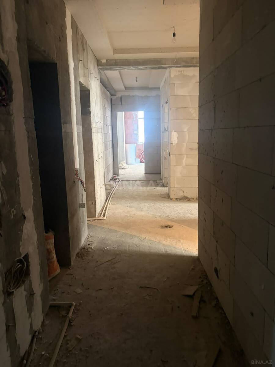 3 otaqlı Yeni tikili, Qara Qarayev m., Bakı