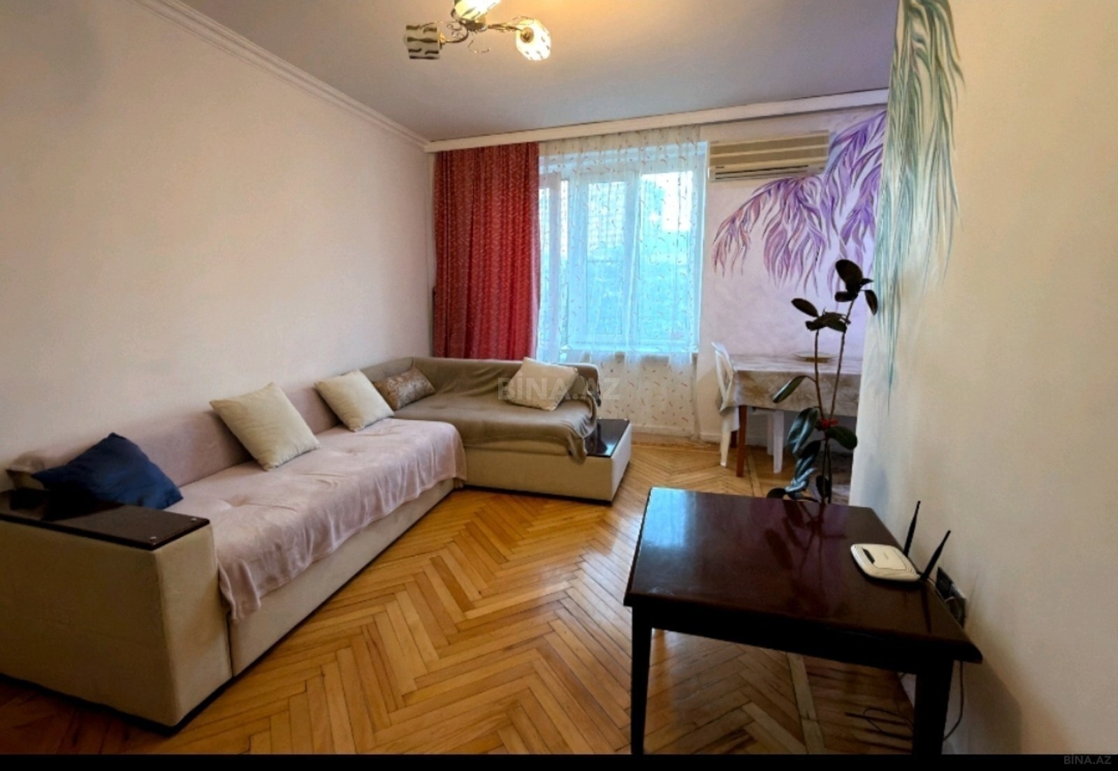 2 otaqlı Köhnə tikili, 28 May m., Bakı