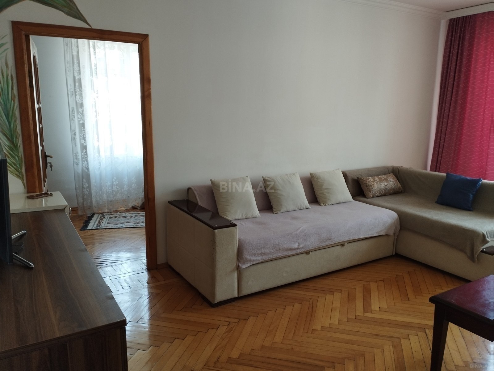 2 otaqlı Köhnə tikili, 28 May m., Bakı