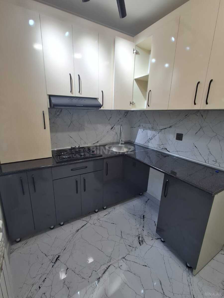 2 otaqlı Köhnə tikili, Memar Əcəmi m., Bakı