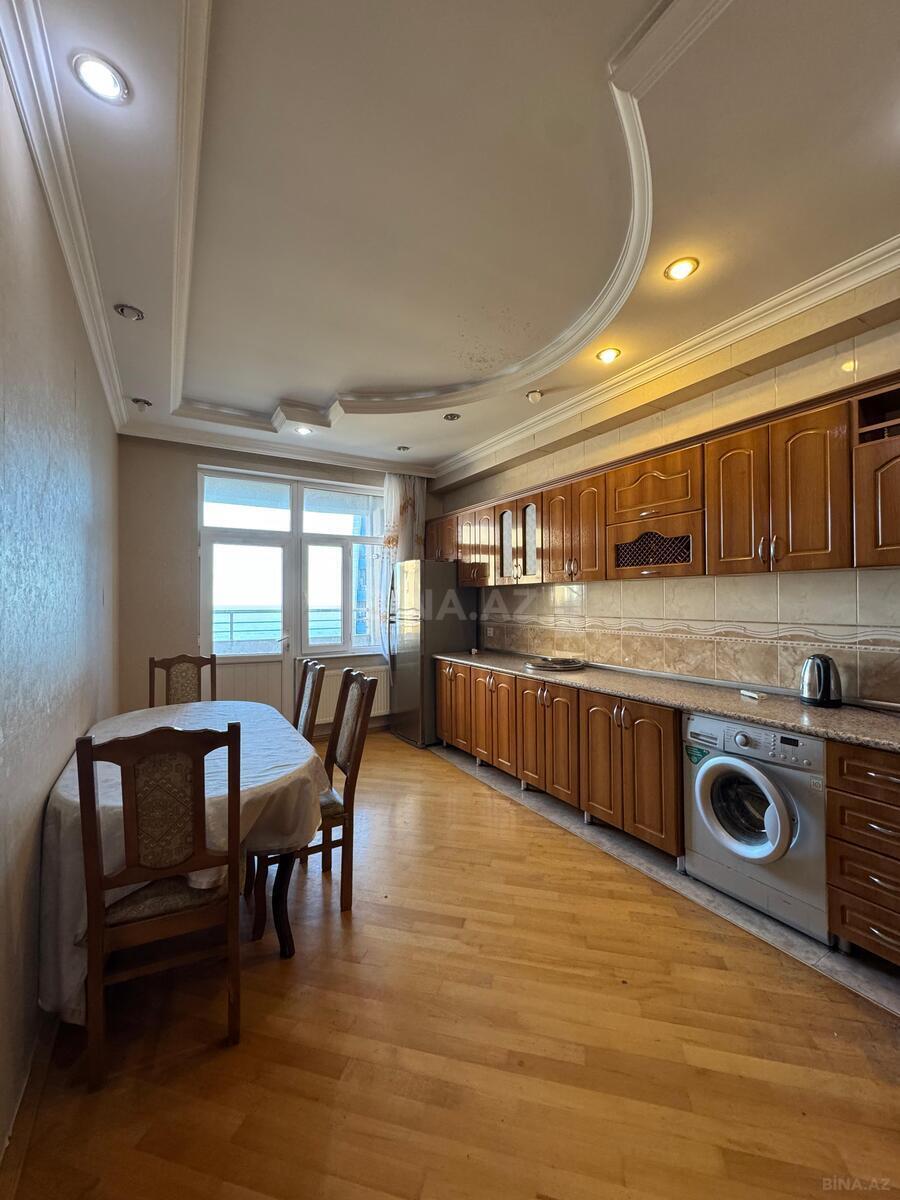 3 otaqlı Yeni tikili, Şah İsmayıl Xətai m., Bakı