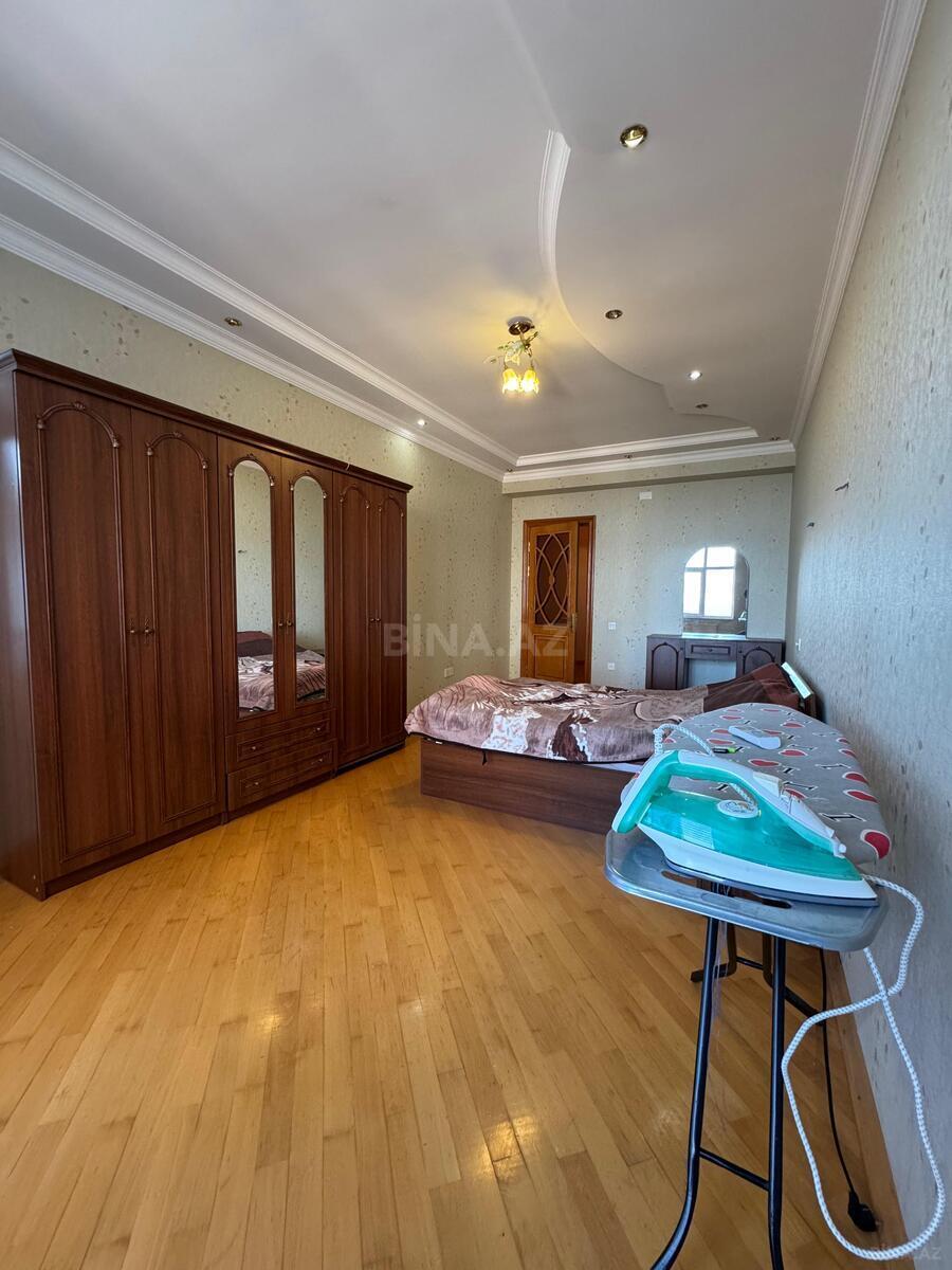 3 otaqlı Yeni tikili, Şah İsmayıl Xətai m., Bakı