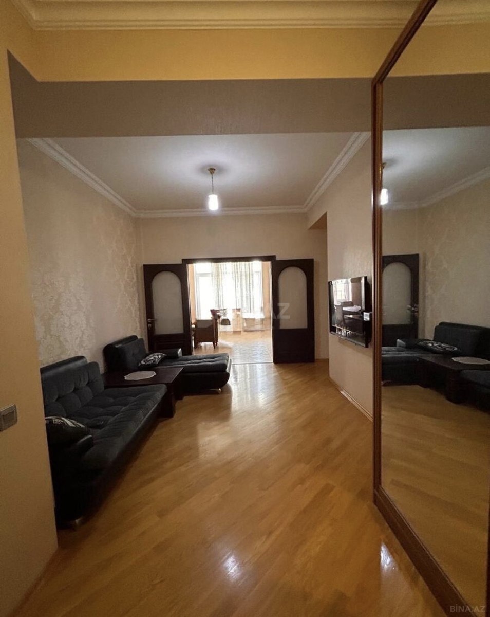 2 otaqlı Yeni tikili, Elmlər Akademiyası m., Bakı