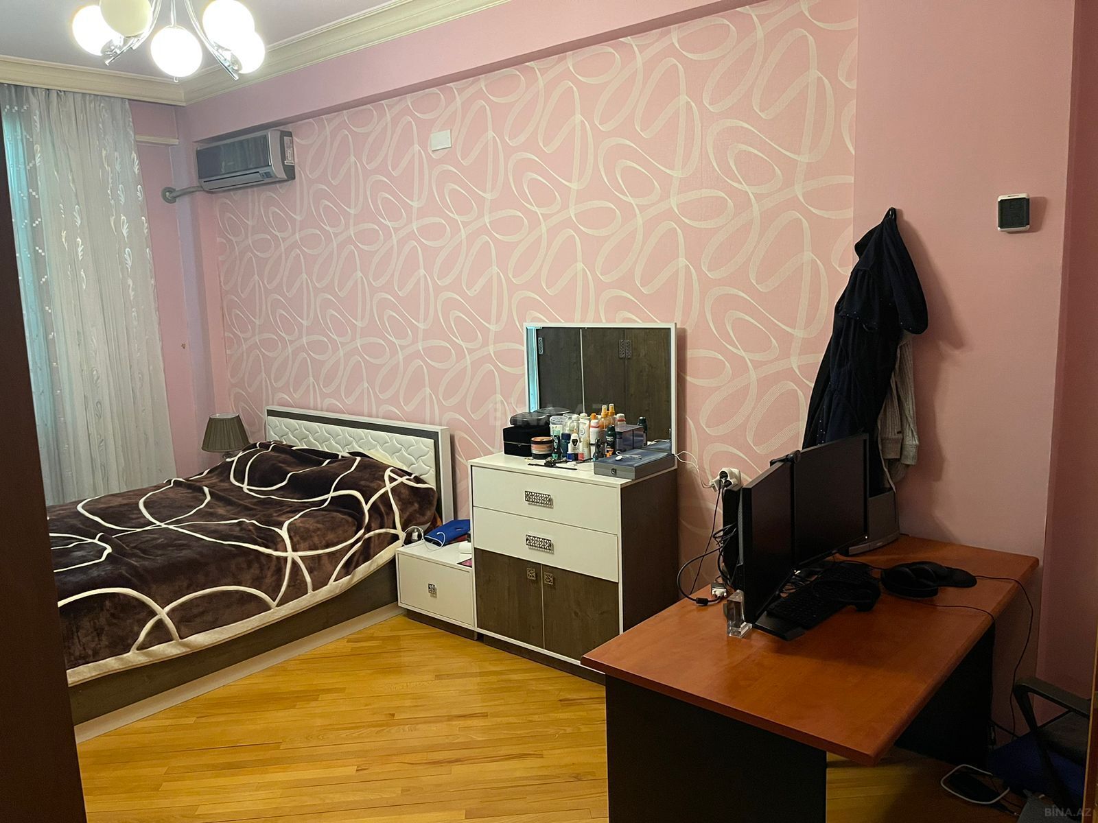 3 otaqlı Yeni tikili, 8 Noyabr m., Bakı