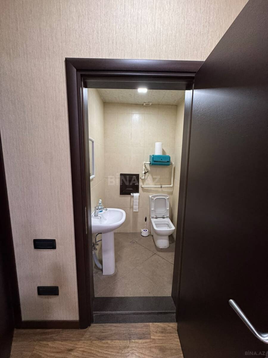4 otaqlı Ofis, 8 Noyabr m., Bakı